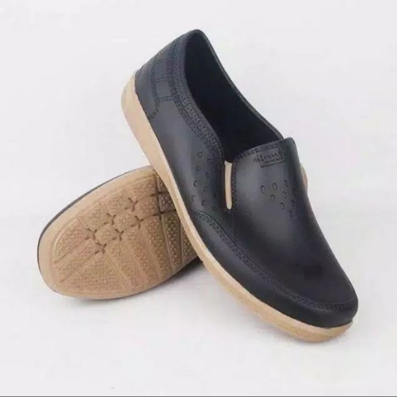 Sepatu Karet Pria ATT AWK 557 original/Sepatu Pantofel Pria Pro ATT/Sepatu Slip On ATT/Sepatu Anti Air  ATT