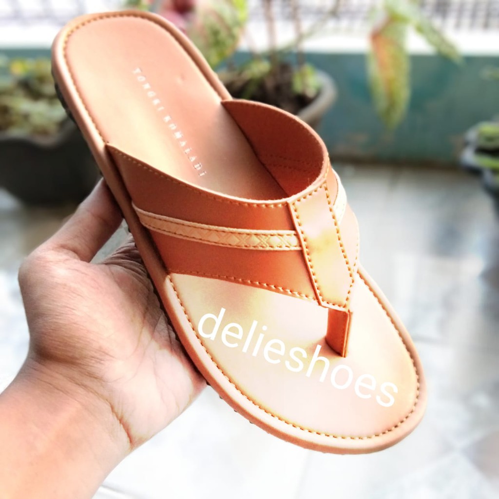 Sandal pria casual yongki komaladi/Sandal casual murah