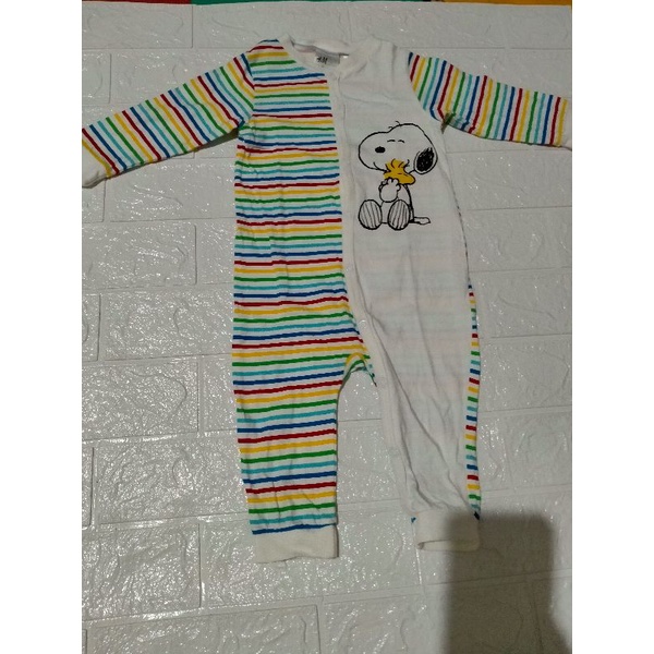 New Prewash Only Sleepsuit H&M Baby Snoppy New Sleepsuit Bayi HnM Baby Snoppy Bukan Preloved Sleepsu