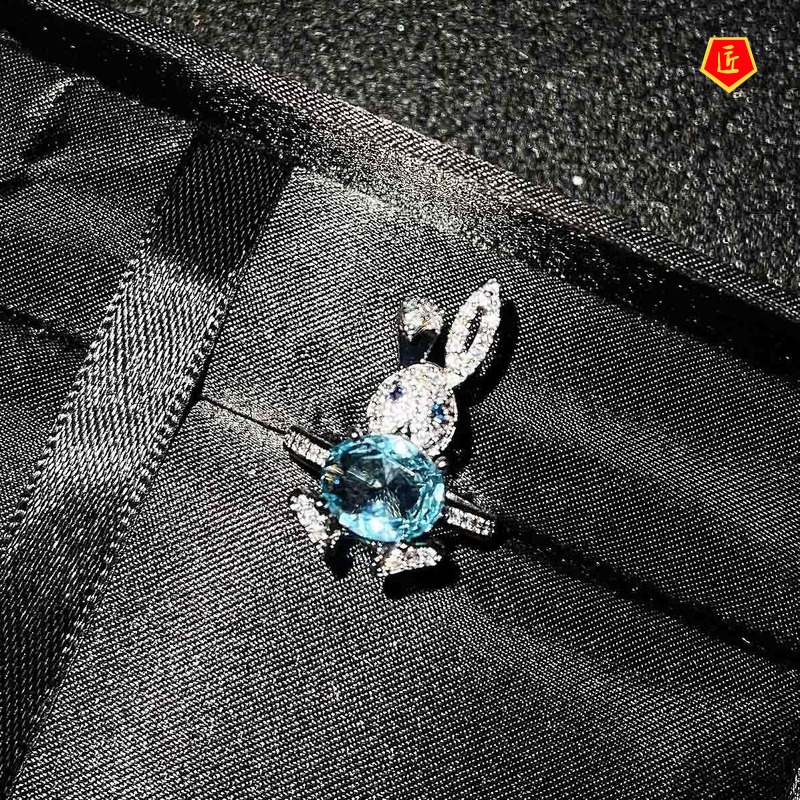 [Ready Stock]Micro-Inlaid Diamond Cute Rabbit Stud Earrings Topaz Pendant Suit