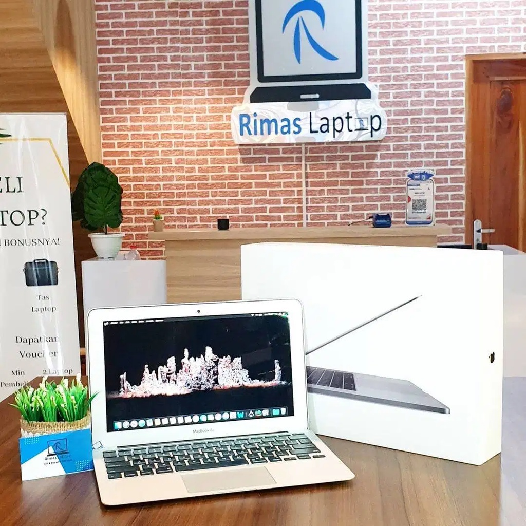 MACBOOK AIR 2015 i5 RAM 4GB SSD 128GB BEKAS SECOND