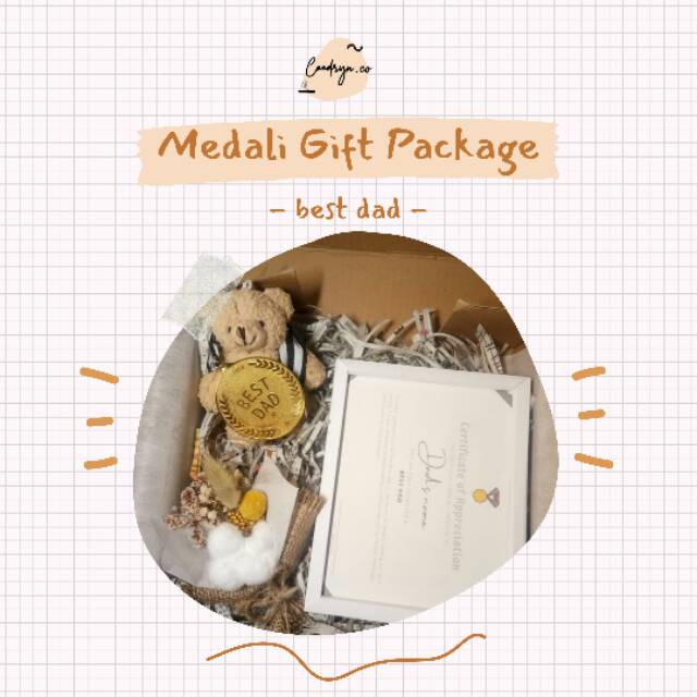 

Hadiah: Medali Best Dad Gift Package