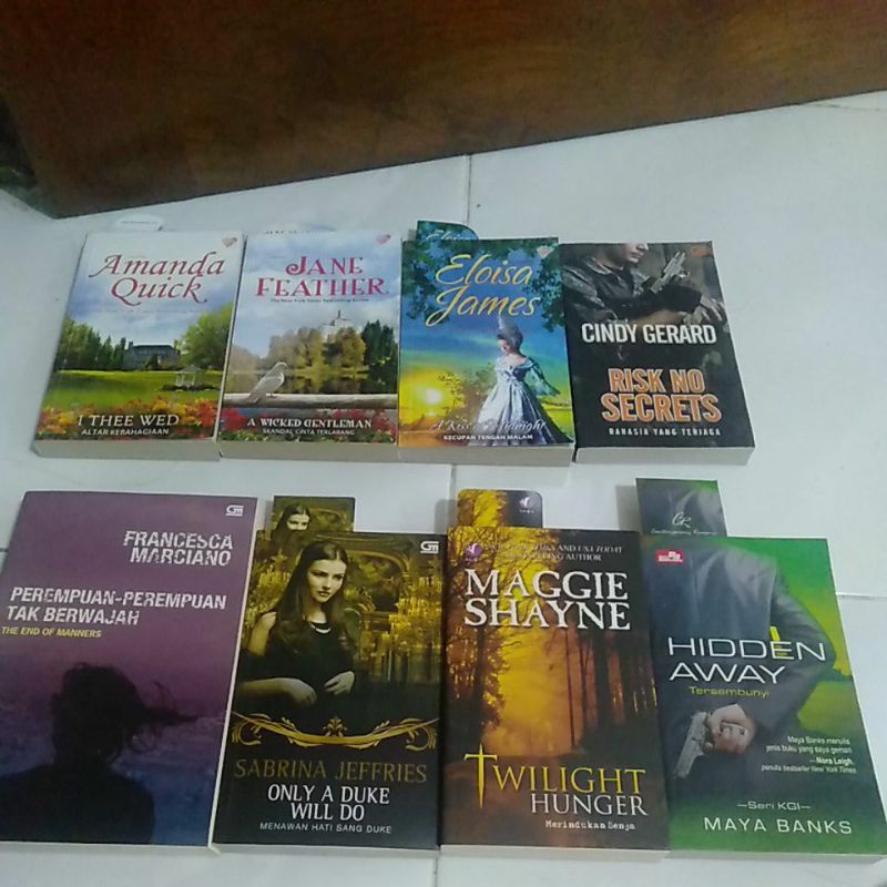 novel bekas/novel murah/novel dewasa/novel roman