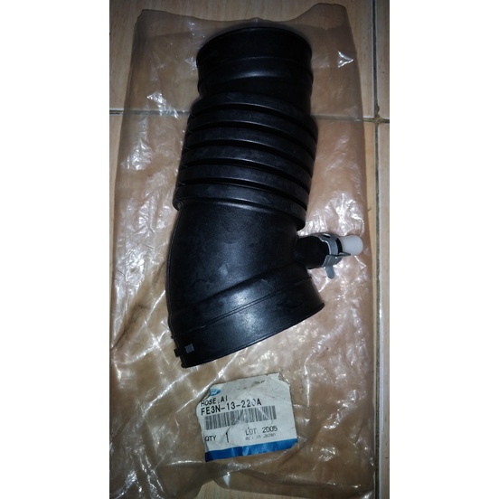 Mazda Genuine Parts Selang hawa Mazda MX6 coupe 1990