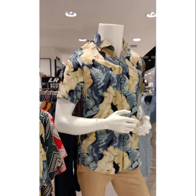 Kemeja pria Lr.2 best seller