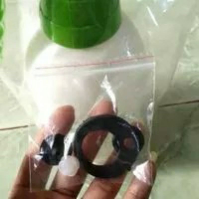 Semprotan Tanaman 2 Liter/sprayer Yoto 2 Liter Untuk Tanaman / Burung / Disinfektan.. YOTO 2 liter