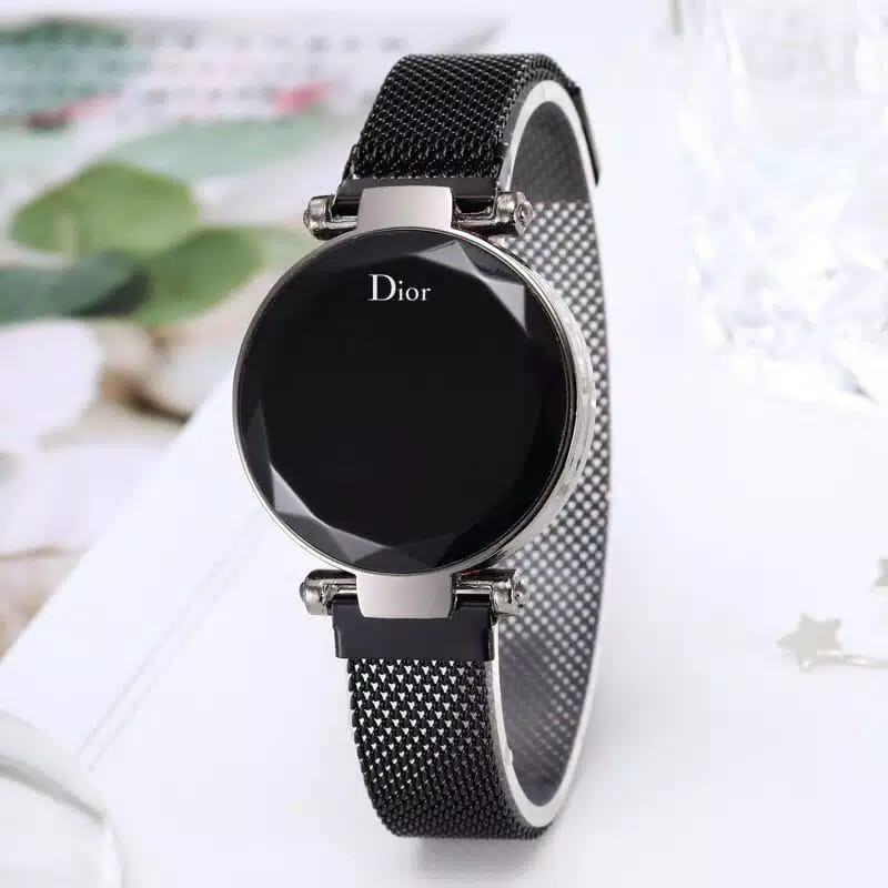 Jam Tangan Wanita Korea Strap Magnet LED Bulat Digital TOUCH