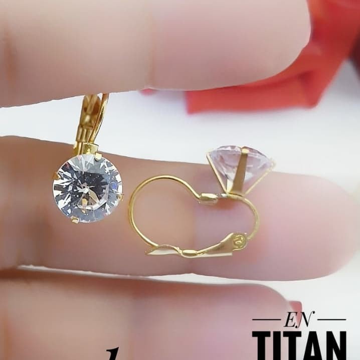 TERLARIS ANTING TUSUK DAN ANTING DESI TITANIUM WANITA PREMIUM/ANTI KARAT