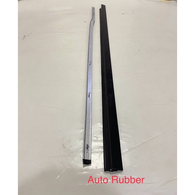 Karet Pelipit List Kaca Weather Strip Mitsubishi L300 Luar Dalam Per pintu