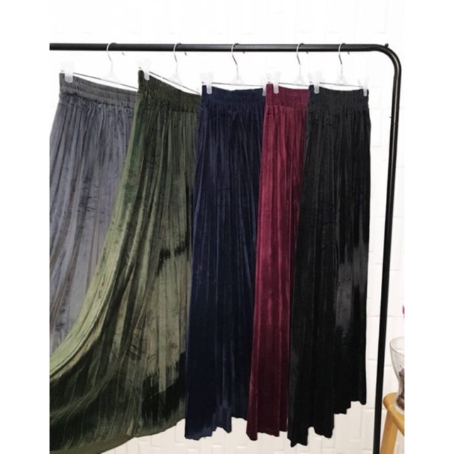Rok Plisket Suede