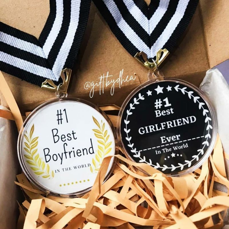 Jual Medali Custom Boyfriend Medali Custom Girlfriend Indonesia Shopee