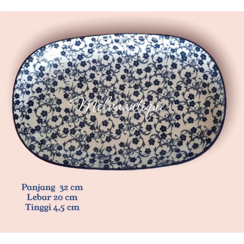 piring saji keramik biru putih motif bunga