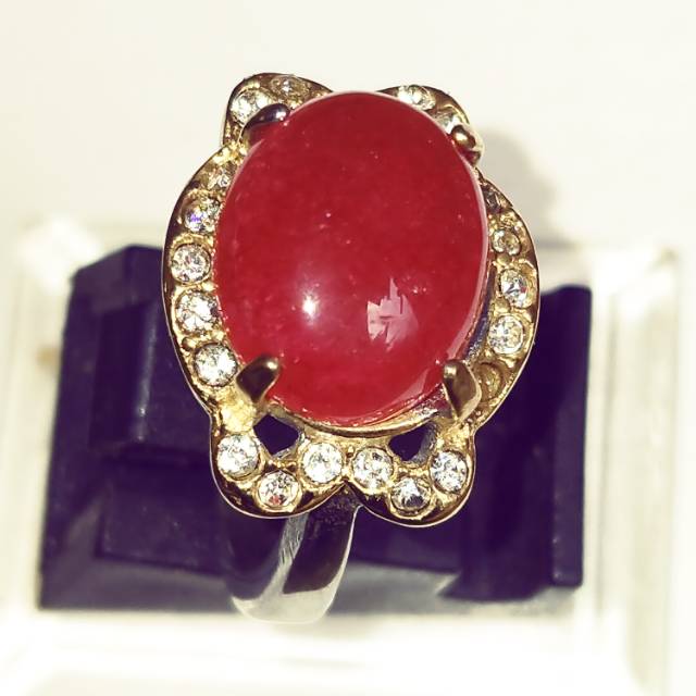 Giok merah cincin wanita
