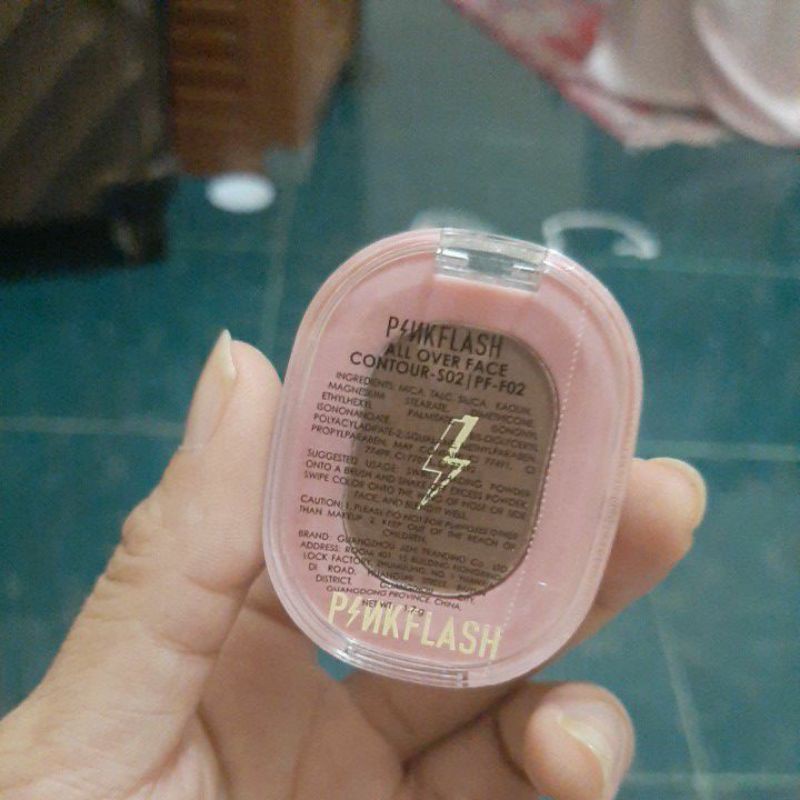 Pinkflash matte contour powder