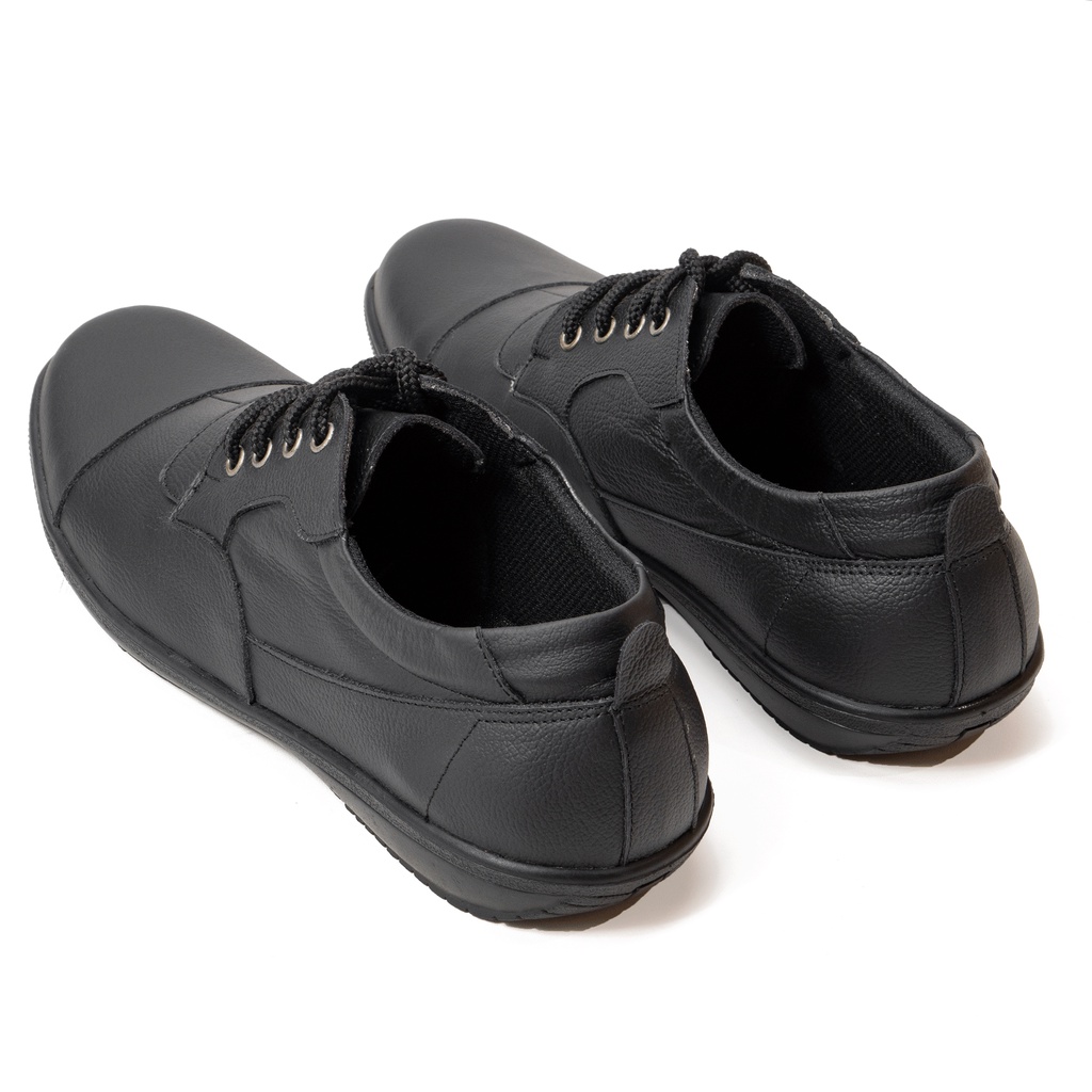 Sepatu Pria Casual Sneakers Tali Kulit Sapi Asli Handmade Berkualitas M201