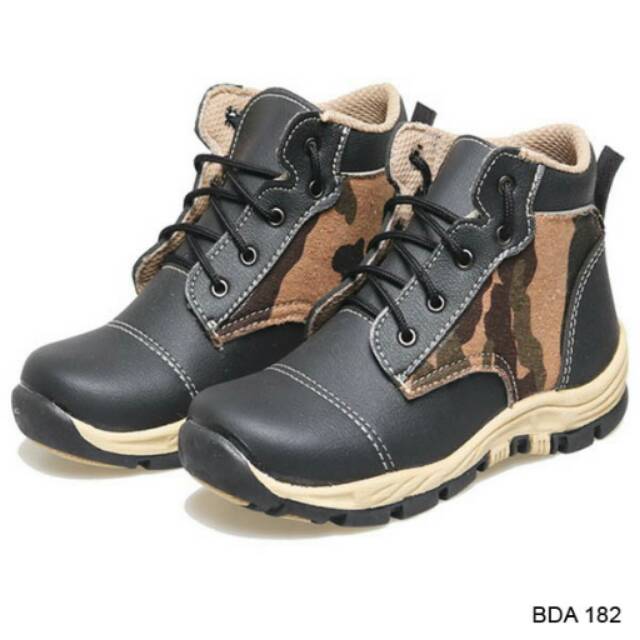 Sepatu Boots Anak laki-laki BSM SOGA BDA 182