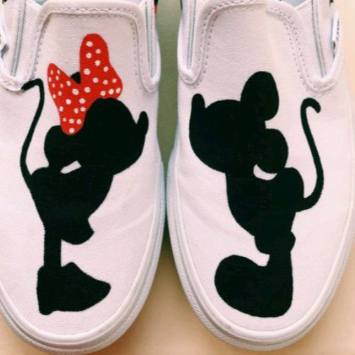 

SEPATU LUKIS BEBAS DESAIN CUSTOM NAMA GAMBAR KUALITAS RAPI CEPAT 48