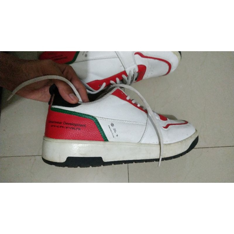 sepatu stwd pull and bear