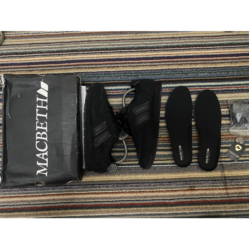 macbeth fischer black/black