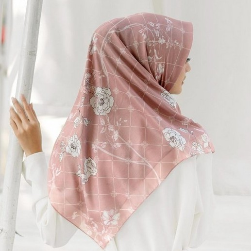 Winter Kenangan Scarf Vanilla Hijab Vanillahijab Wearingklamby