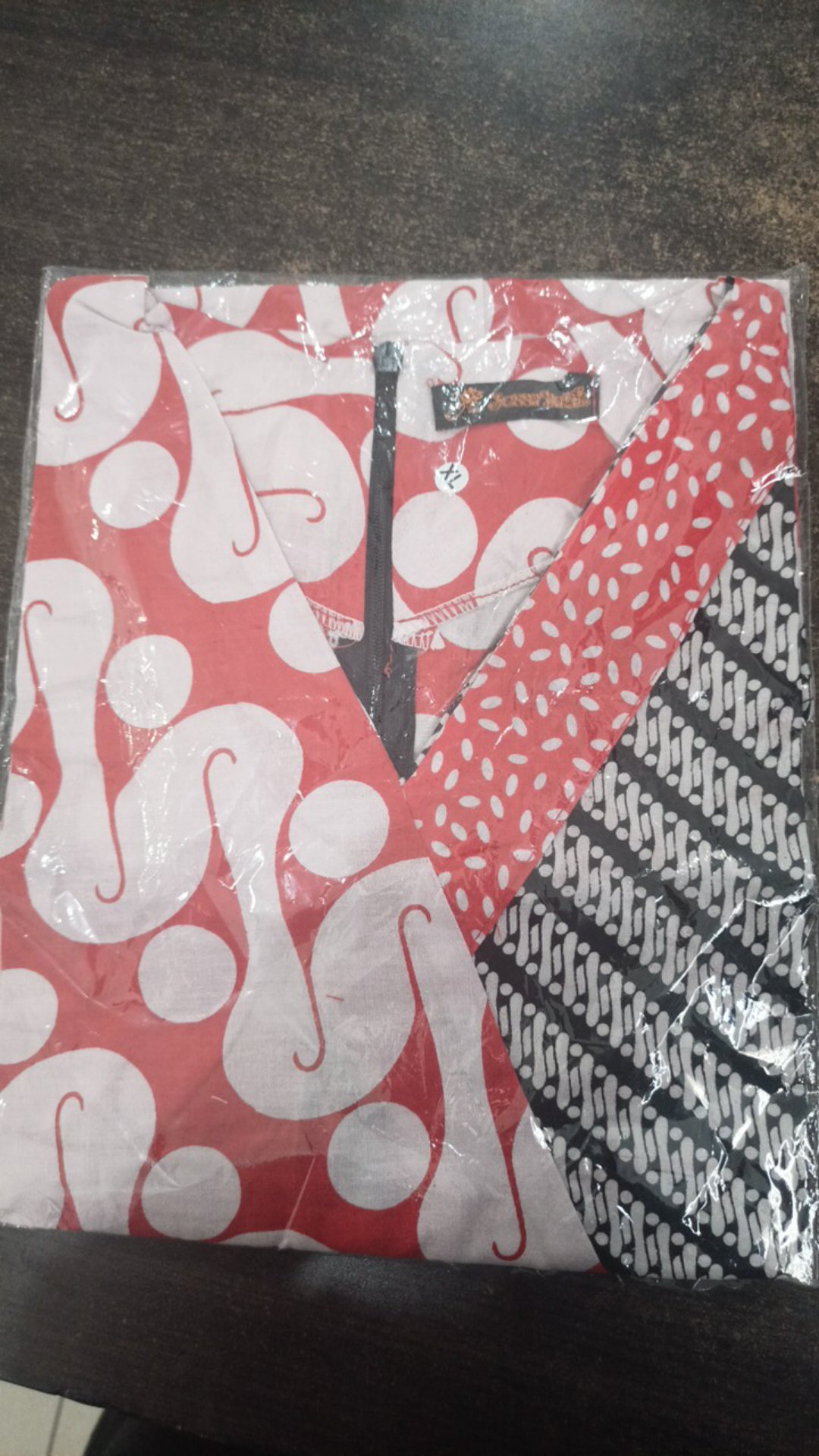 Blus Andara Atasan Baju Batik Wanita Kerja Kantor Modern..