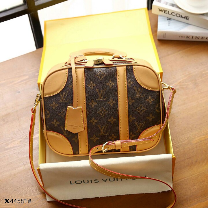 LV Louis Vuitton Valisette Bag