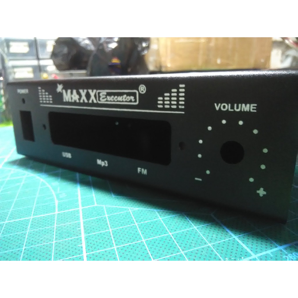 BoX mp3 plat besi tebal + lubang volume cocok untuk kit PAM8403