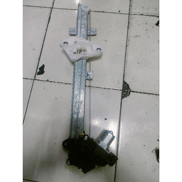 REGURATOR MOTOR POWER WINDOW HONDA CRV PRESTGE DEPAN KANAN