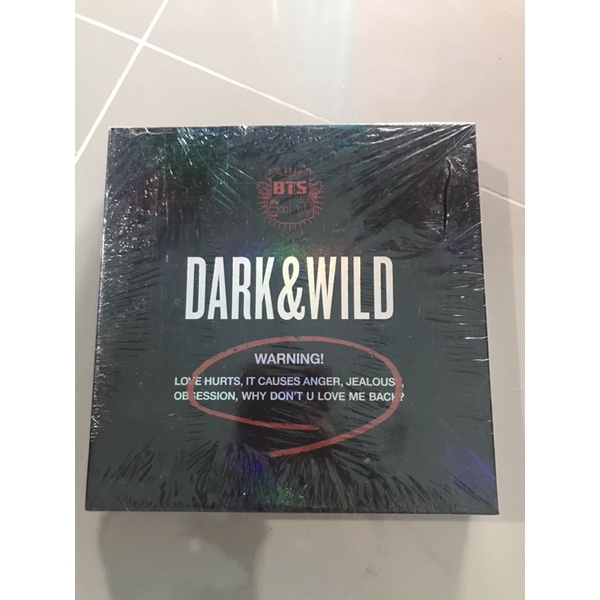 BTS - Dark & Wild UNSEALED