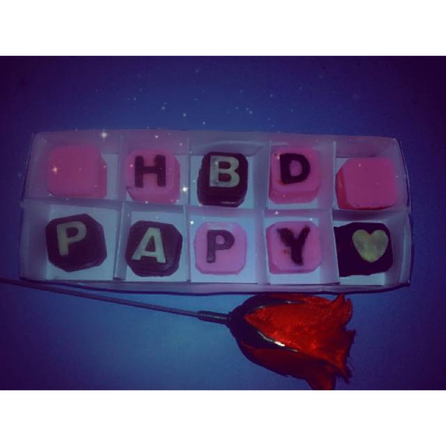 

Coklat huruf buat kado