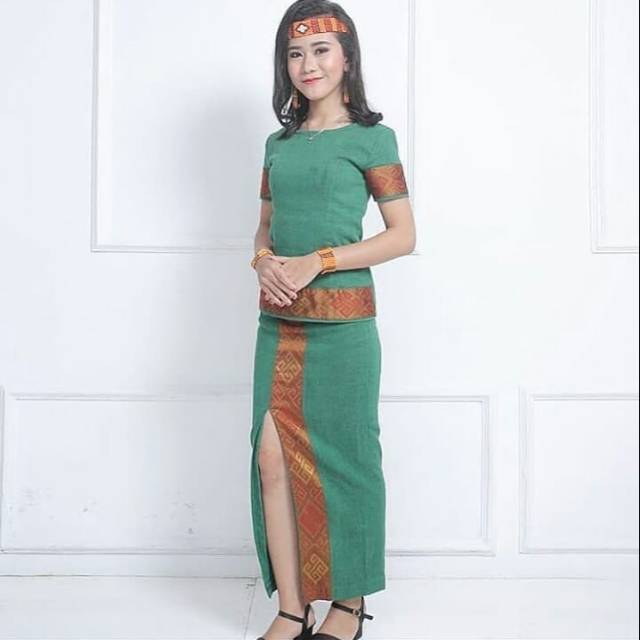 Setelan baju adat toraja original S2