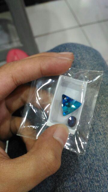 Swarovski Triangle 16 Mm