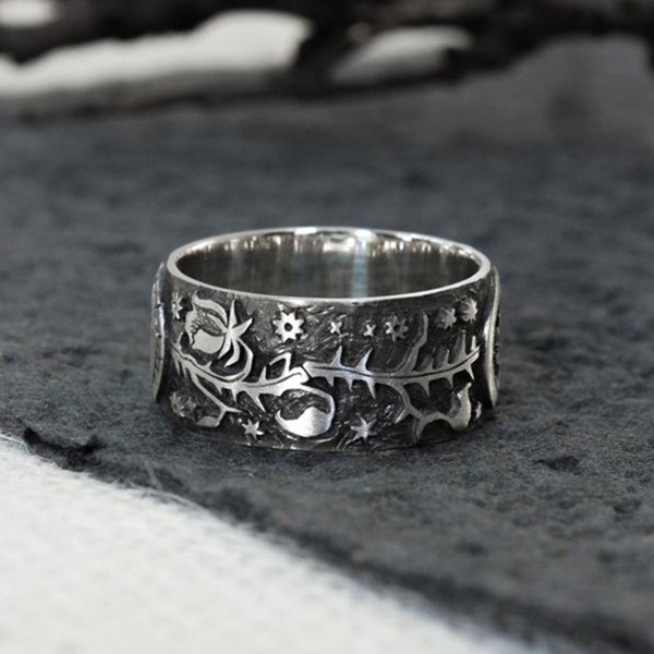 [X C Perhiasan] Hip Hop Rock Retro Pria Fashion Smiley Face Cincin Gothic Pesta Perhiasan Aksesoris