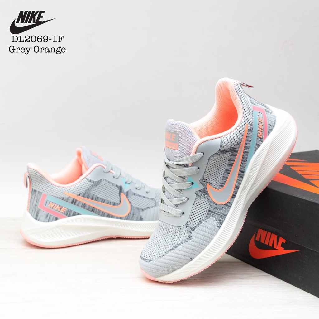 SEPATU CEWEK NIKE DL2069-1F