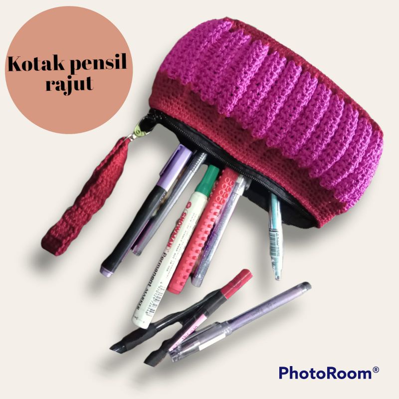 

TEPAK RAJUT/KOTAK PENSIL RAJUT