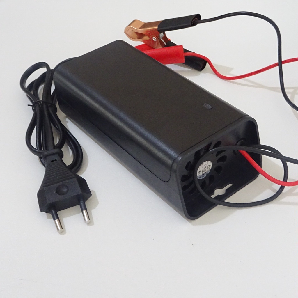charger aki 12V 10A
