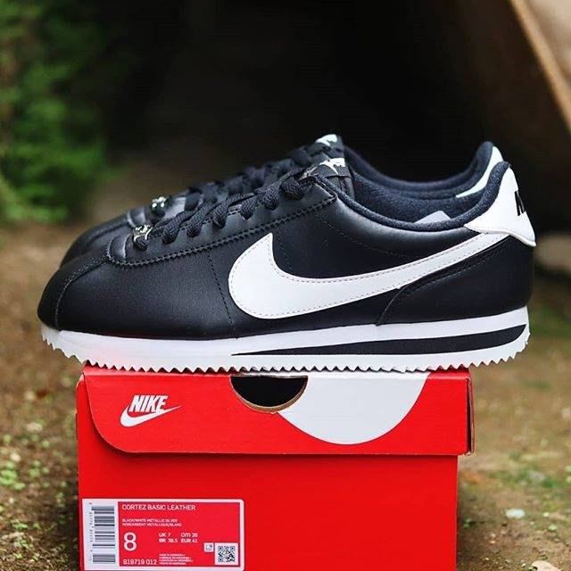 Nike Cortez Basic Leather 72 Black White Original