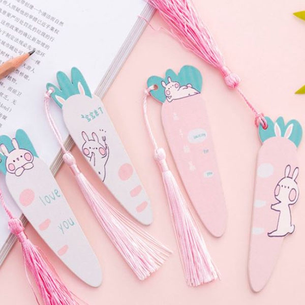 OILA pembatas buku kelinci wortel carrot rabbit tassel bookmark (4B3) skl026