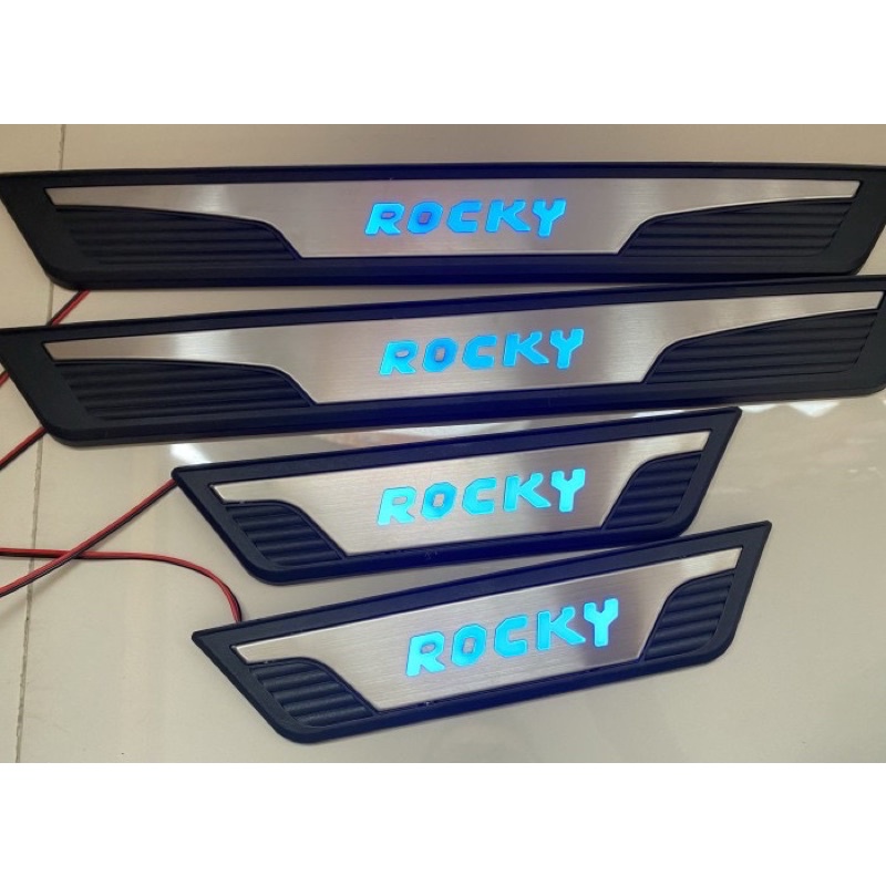 sill plate mobil injakan kaki mobil Daihatsu rocky