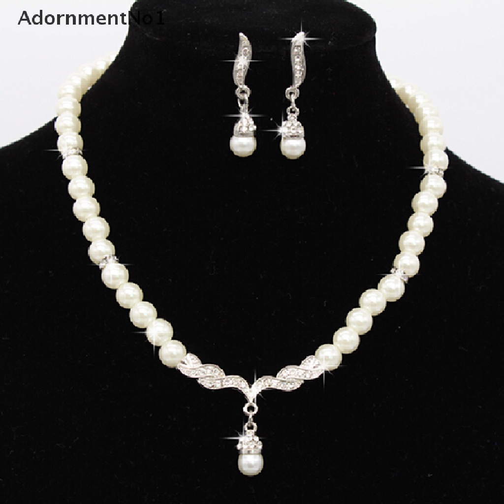 (AdornmentNo1) Set Kalung + Anting Gantung Panjang Tusuk Motif Sayap Malaikat + Mutiara Imitasi Untuk Wanita