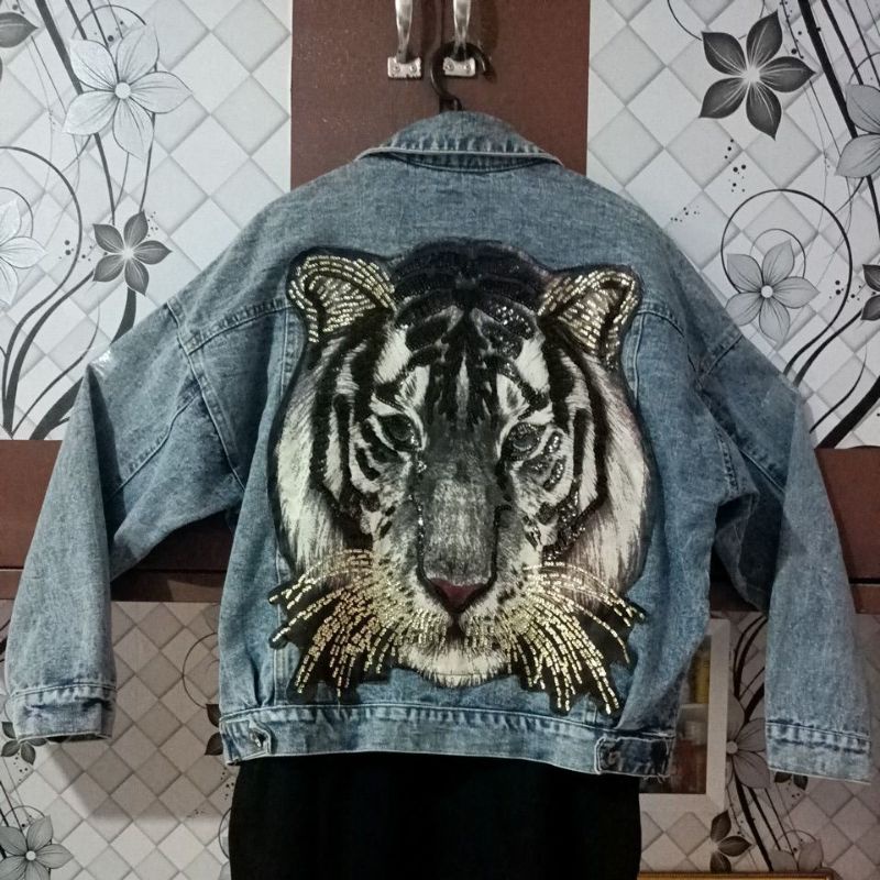 Preloved ❤︎ Jaket jeans/denim macan AMR