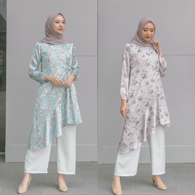 Aira Tunik Blossom & Sapphire by Kamila Wardrobe