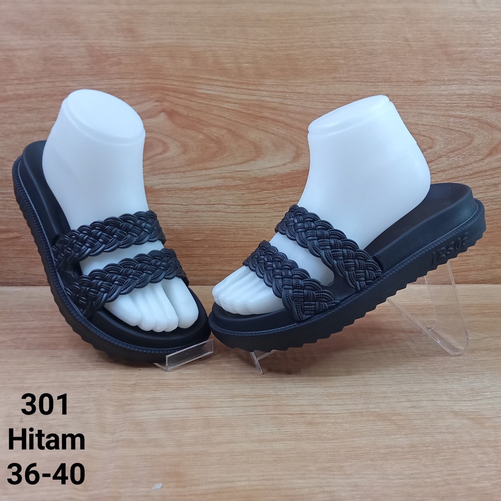(COD) Sandal Selop Tali Dua Kepang Wanita Karet Jelly Irsoe 301