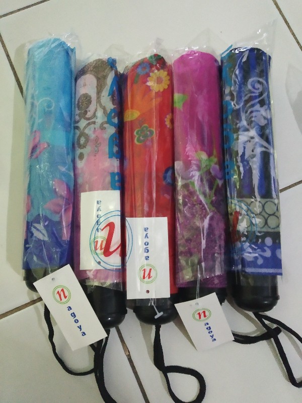 Payung Lipat 3 Kembang Murah Motif Bunga Lucu Cakep Merk Nagoya Fujisan