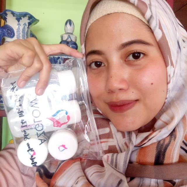 TESTIMONI AZGLOW WHITENING