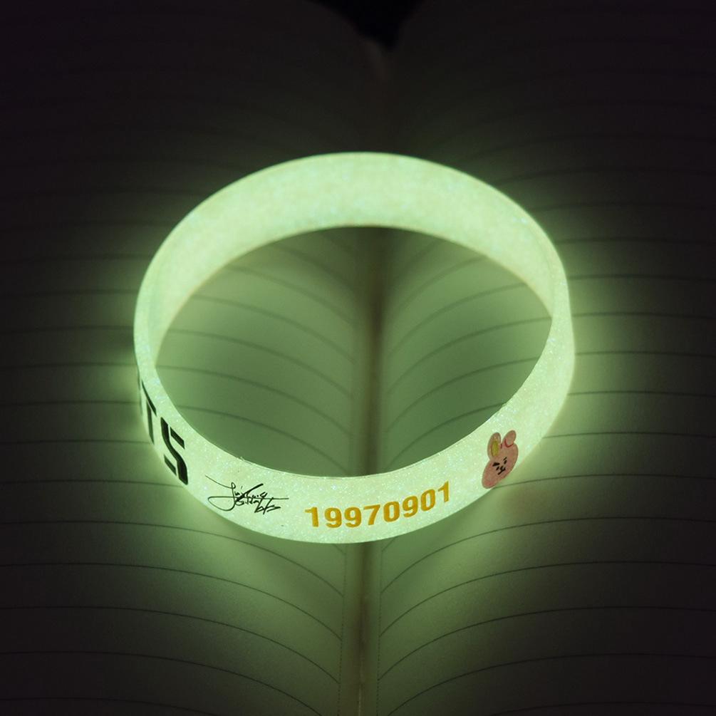 Gelang Bangle Kpop BTS Luminous Glow in The Dark bt21 Gelang Bangle Kpop BTS Luminous Glow in The Dark bt21