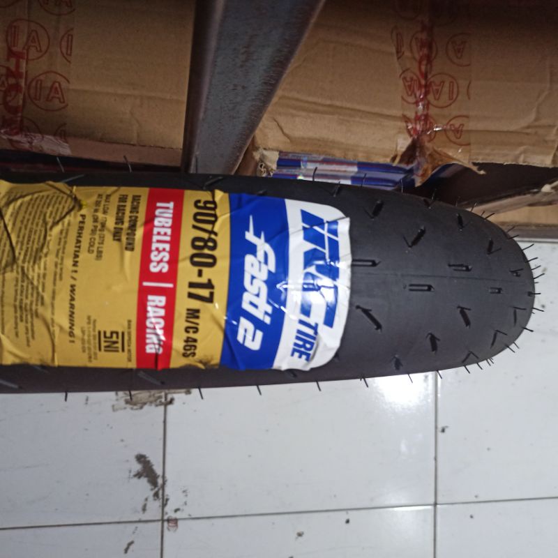 BAN LUAR 90/80-17 IRC FASTI 2 RACING COMPOUND