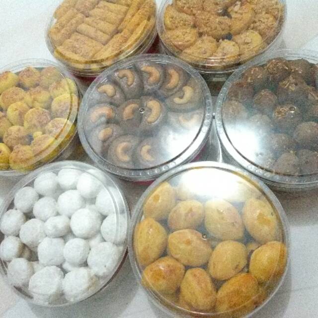 

Aneka kue kering