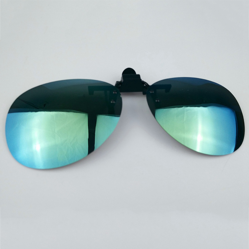 Kacamata Lensa Polarized Model Flip Up Dengan Night Vision untuk Mengemudi