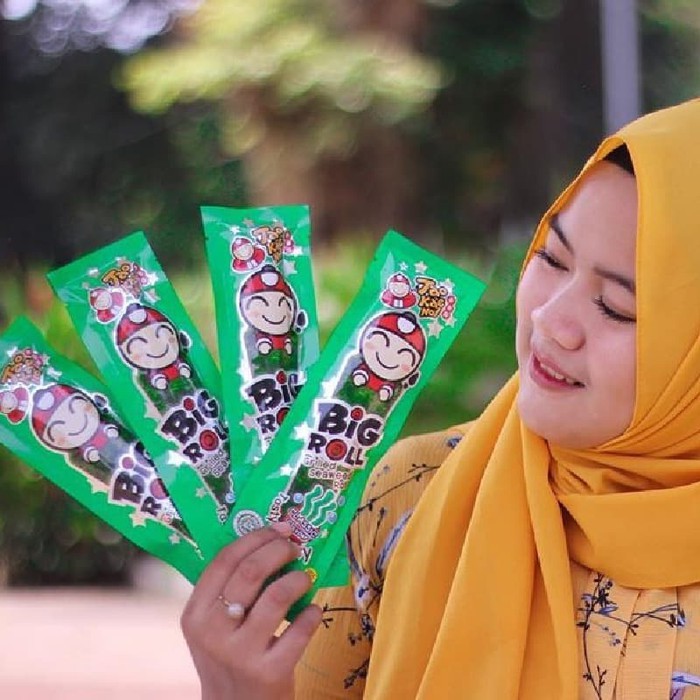 

TAO KAE NOI GRILLED SEAWEED BIG ROLL CLASSIC 3.6GR - 1 BOX ISI 12 ROLL